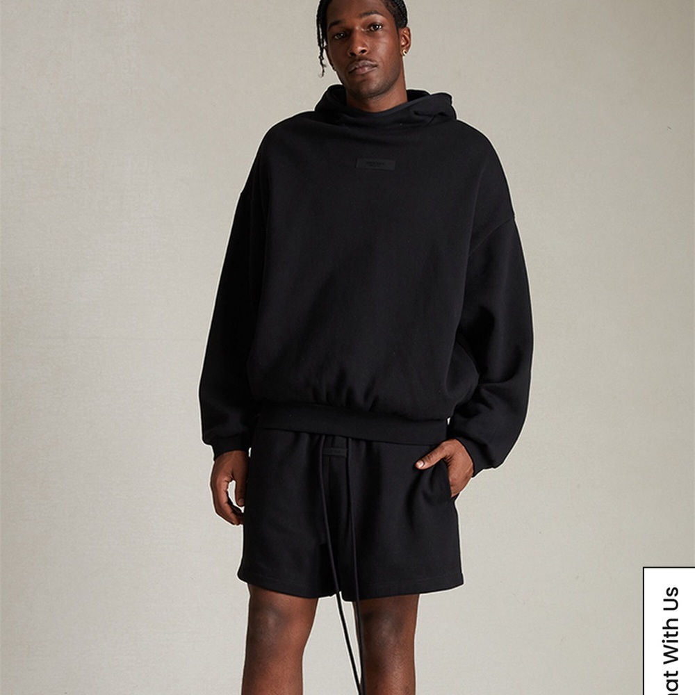 Fear of God ESSENTIALS Jet Black Fleece Running Shorts - new with tags - Picture 2 of 11